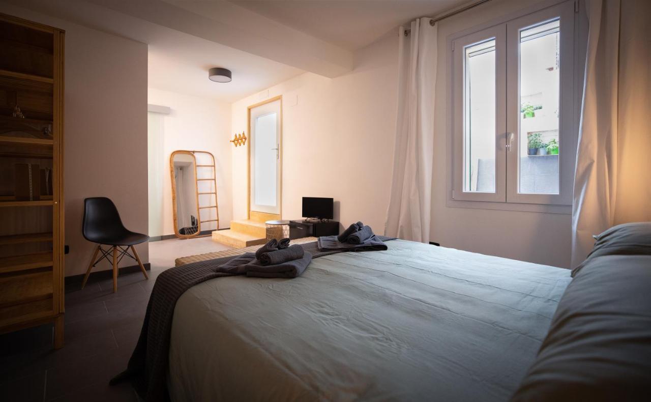 Via Calefati Land Apartment Бари Екстериор снимка