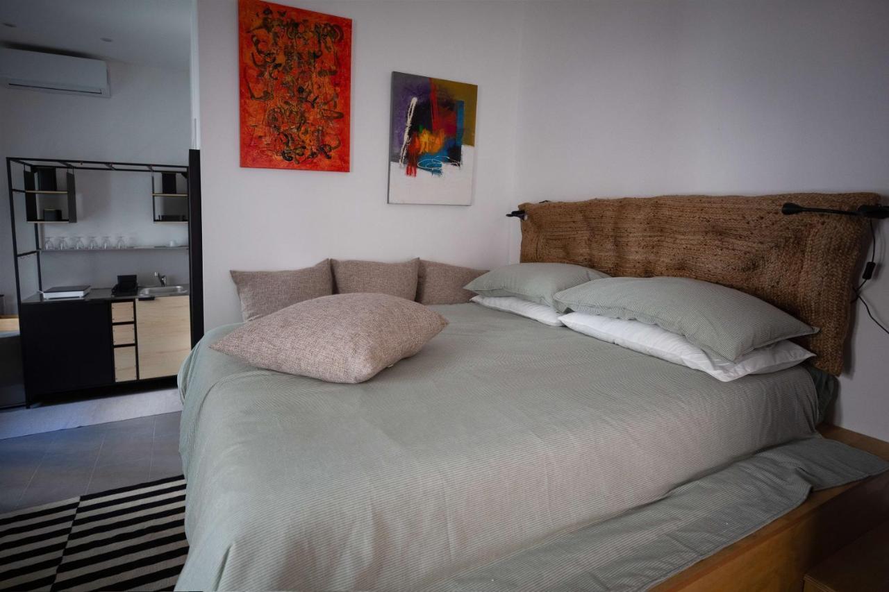 Via Calefati Land Apartment Бари Екстериор снимка